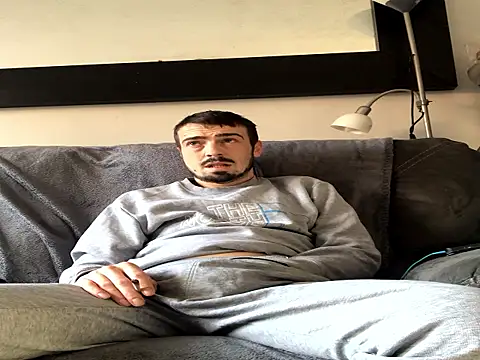 Snapshot of jaycoy22 chatting on January 2026 01:46:01 PM jaycoy22 online show from January 2026 01:46:01 PM