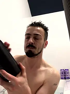 Snapshot of jaycoy22 chatting on February 2026 09:55:01 PM jaycoy22 online show from February 2026 09:55:01 PM