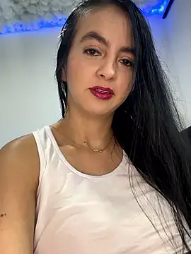 salo-rousee online show from January 2026 11:42:01 PM