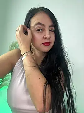 salo-rousee online show from February 2026 11:58:02 PM