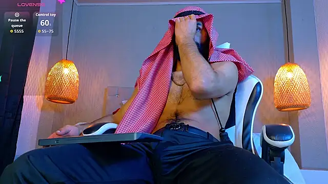 Thaiel Fosteer online show from September 2025 11:21:02 AM