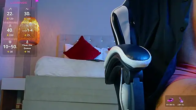 Thaiel Fosteer online show from November 2025 07:09:01 AM