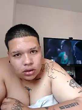 Yulian bigclit7 online show from April 2026 06:05:02 PM