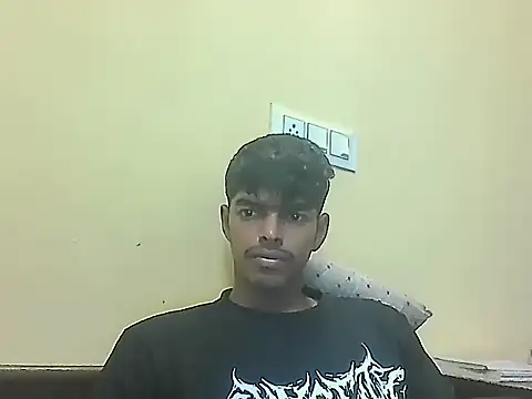 Snapshot of monster_33 chatting on April 2026 07:20:01 AM monster 33 online show from April 2026 07:20:01 AM