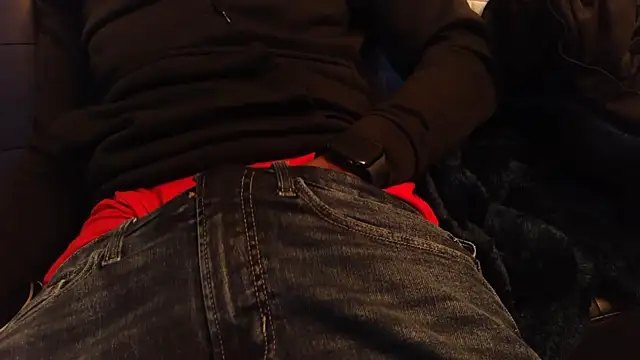 Rudeboy1116 online show from February 2026 06:26:01 AM