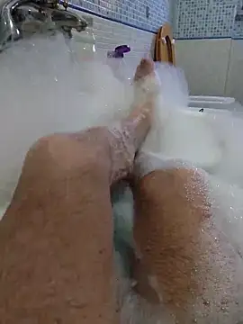 gigilola84 online show from May 2026 04:46:02 PM