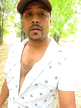 BindaasBong online show from November 2025 06:37:02 AM