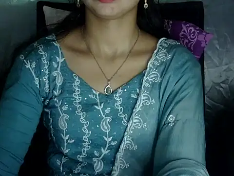 Snapshot of Rahat_S chatting on July 2026 06:53:01 AM Rahat S online show from July 2026 06:53:01 AM