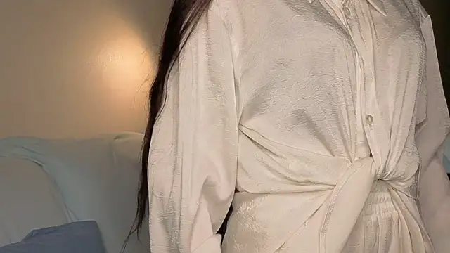 slyshypie online show from September 2025 01:22:01 PM