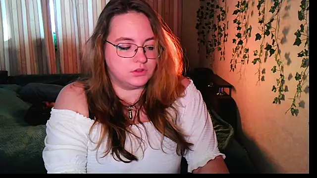 ZayaRush online show from October 2025 09:20:01 AM