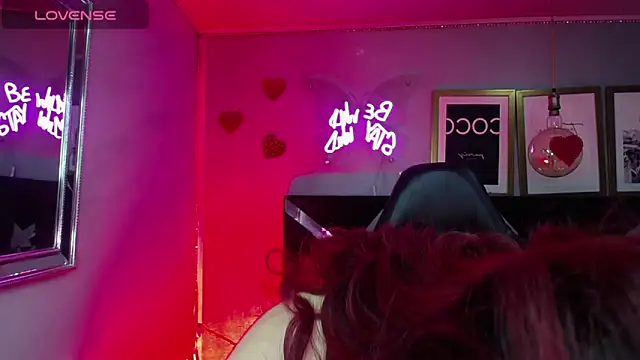 Red Bunny v online show from June 2026 01:17:02 PM