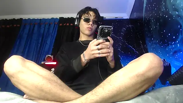 SemerHott online show from February 2026 01:18:02 PM