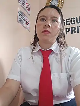 Snapshot of Hannah-colx chatting on May 2026 05:31:02 PM Hannah-colx online show from May 2026 05:31:02 PM