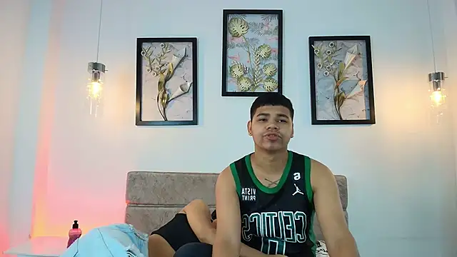 Snapshot of DannySamm chatting on October 2025 11:50:01 AM DannySamm online show from October 2025 11:50:01 AM