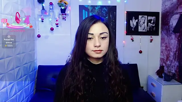 Eva Roussell online show from December 2025 02:45:02 PM