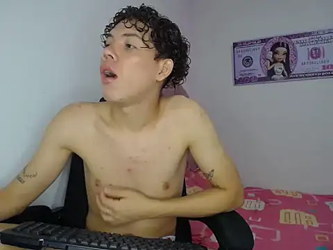 Snapshot of brutal_dirty_sex chatting on November 2025 05:18:01 PM brutal dirty sex online show from November 2025 05:18:01 PM