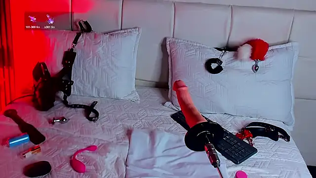 Violet sl4ve online show from October 2025 05:30:02 PM