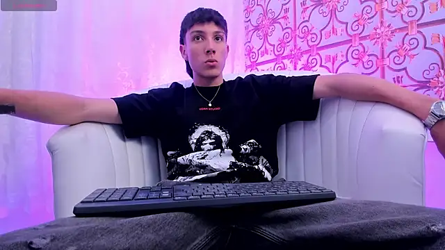 LittleDanny  online show from March 2026 03:15:02 PM