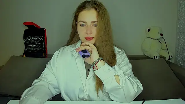 Snapshot of yourgem__ chatting on September 2025 06:40:01 PM yourgem online show from September 2025 06:40:01 PM