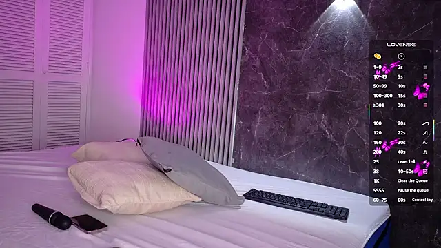 Snapshot of _Gaaia_ chatting on February 2026 12:42:02 AM Gaaia online show from February 2026 12:42:02 AM