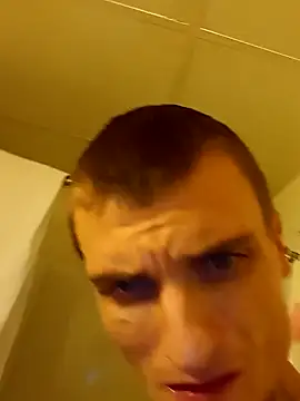 Snapshot of jizzyglizzy92 chatting on February 2026 04:16:02 AM jizzyglizzy92 online show from February 2026 04:16:02 AM