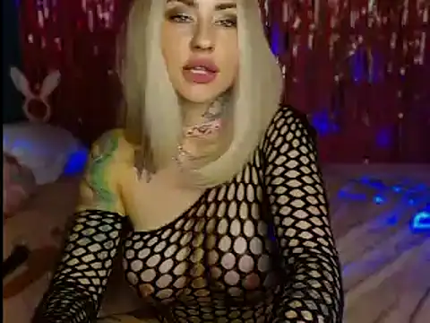 Snapshot of Alexis_Gypsy chatting on November 2025 12:45:02 AM Alexis Gypsy online show from November 2025 12:45:02 AM