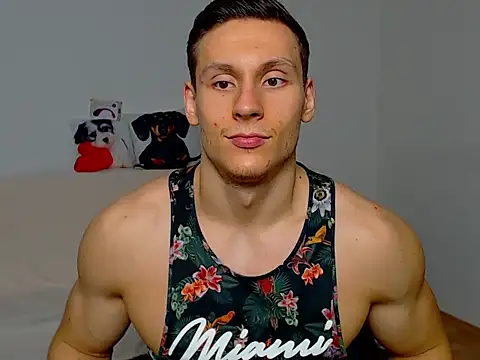 ZeinMiracles online show from October 2025 06:50:02 PM