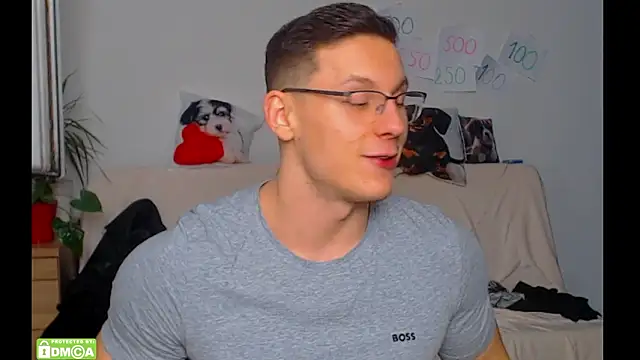 ZeinMiracles online show from February 2026 08:57:02 PM