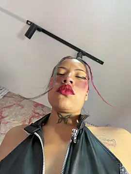 Georgina Astor online show from March 2026 03:31:01 AM