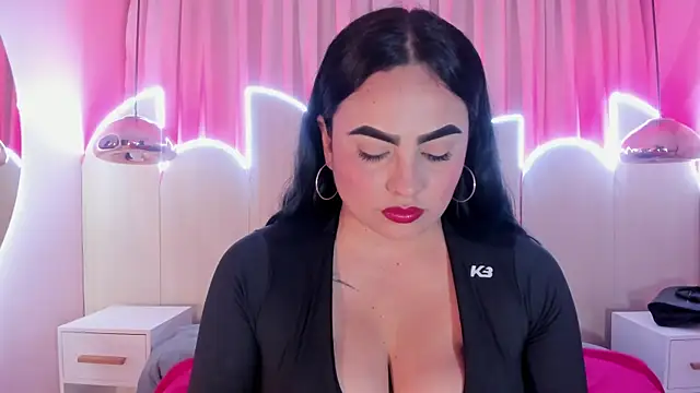 sofiiacarson online show from July 2026 02:21:01 PM