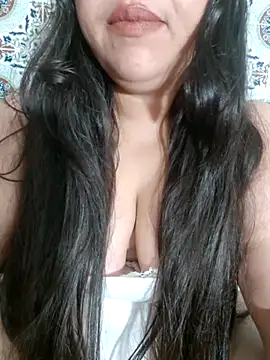 Hot-lino online show from November 2025 01:15:01 AM