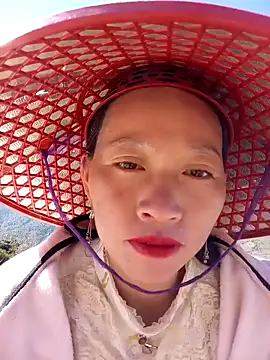 tcm-cute online show from November 2025 04:59:02 AM