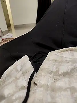 Snapshot of Goodmens5 chatting on December 2025 12:44:02 PM Goodmens5 online show from December 2025 12:44:02 PM