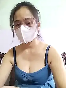 HELEN686 online show from October 2025 05:14:02 PM