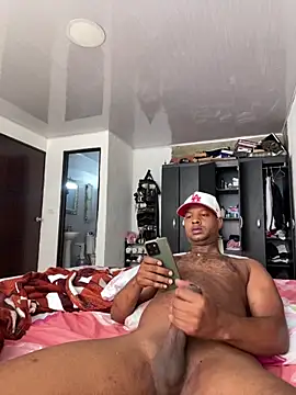 Snapshot of Perropa chatting on February 2026 02:13:01 PM Perropa online show from February 2026 02:13:01 PM