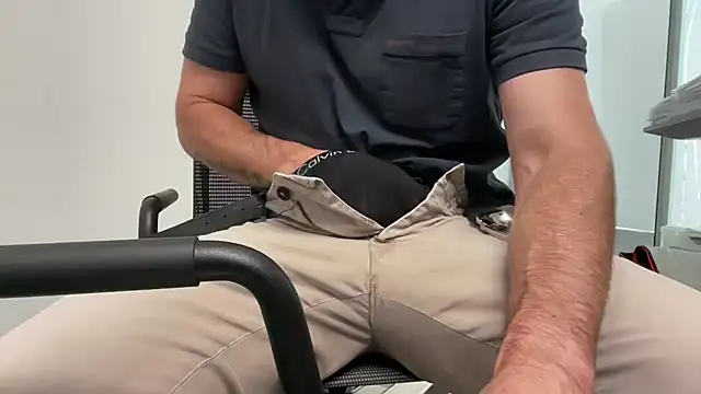 harrys74 online show from September 2025 01:24:02 PM