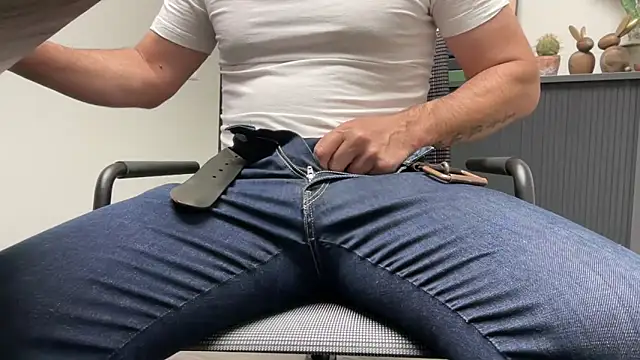 harrys74 online show from October 2025 12:37:02 PM