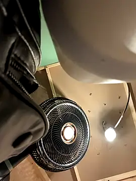 AlannaEvons online show from December 2025 06:46:02 PM