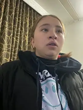 Snapshot of mia_skys chatting on February 2026 10:23:01 AM mia skys online show from February 2026 10:23:01 AM