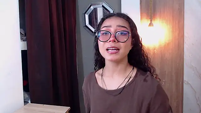 Snapshot of honeymoon_12 chatting on February 2026 04:38:01 AM honeymoon 12 online show from February 2026 04:38:01 AM