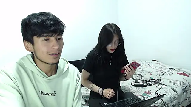 Snapshot of CurseLovers28 chatting on September 2025 03:19:02 AM CurseLovers28 online show from September 2025 03:19:02 AM