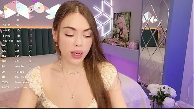 MimiFors online show from April 2026 07:26:01 PM