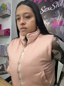 -Mia1 online show from February 2026 12:35:01 PM