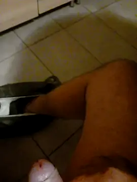 bajoderx585Oregano online show from November 2025 11:43:02 PM