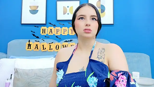 Ashley Evans22 online show from October 2025 07:54:02 PM