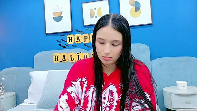 Ashley Evans22 online show from October 2025 07:49:01 PM