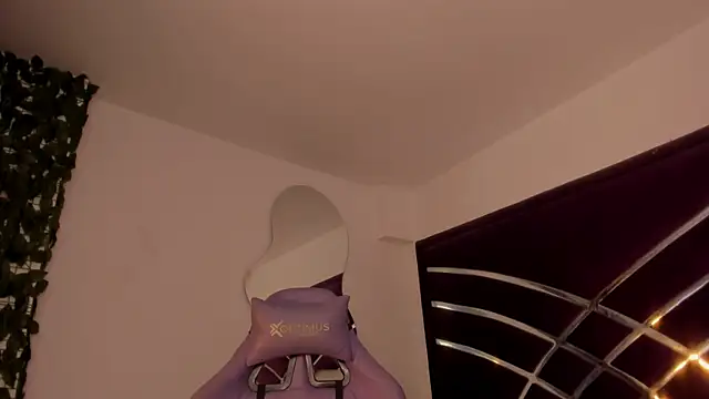 babilett online show from April 2026 08:53:02 PM