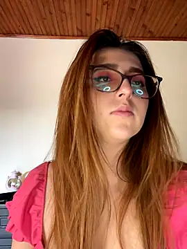 CoraVibes online show from September 2025 07:47:01 PM