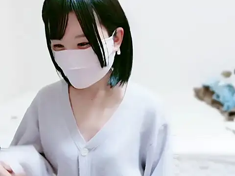 Snapshot of maika_chan chatting on October 2025 07:18:02 AM maika chan online show from October 2025 07:18:02 AM