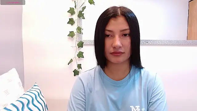 Snapshot of louis_k chatting on May 2026 11:26:01 AM louis k online show from May 2026 11:26:01 AM